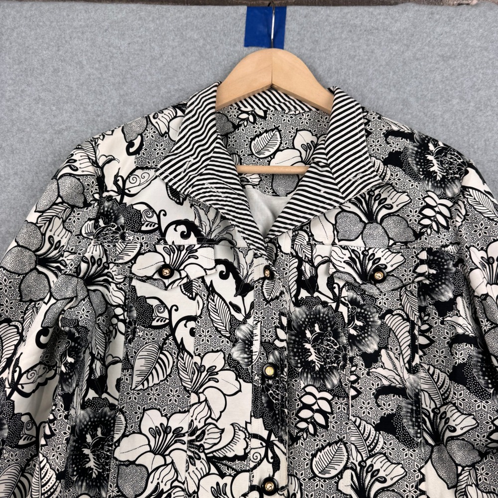 St John Sport Jacket Womens Medium Black White Floral Button Up Cotton Stretch - Picture 5 of 13